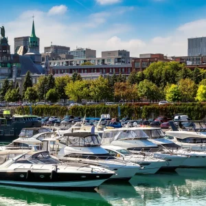Bien choisir son tissu marin pour une toile résistante au climat québécois